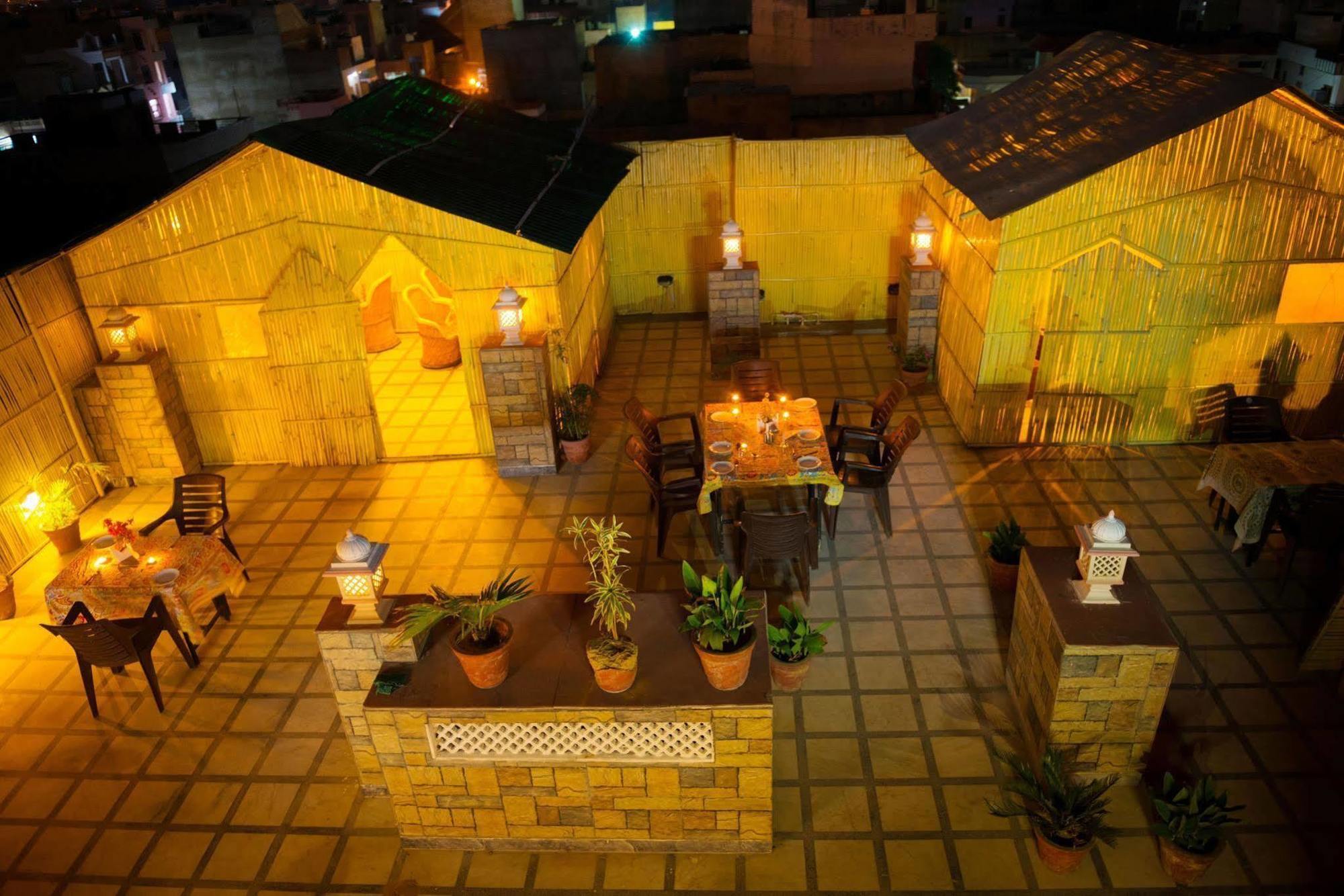Hotel Rajputana Haveli - Jaipur Extérieur photo