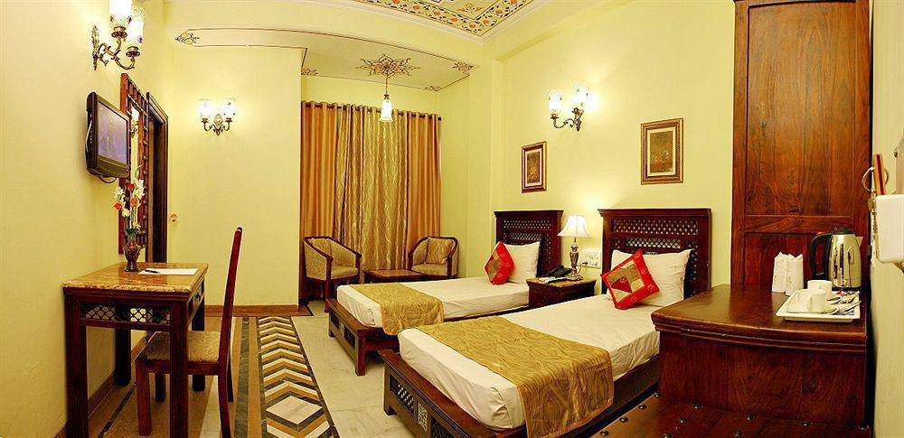Hotel Rajputana Haveli - Jaipur Extérieur photo